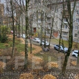 Продажа 1-комн квартиры на вторичном рынке улица Бутлерова,  д. 26