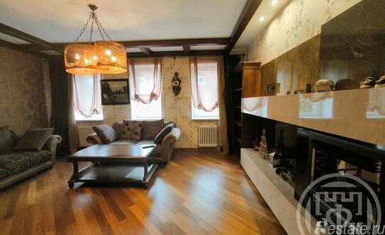 Продажа 5-комн квартиры на вторичном рынке Новое Девяткино, ул Капральская,  д. 11,  к. 10