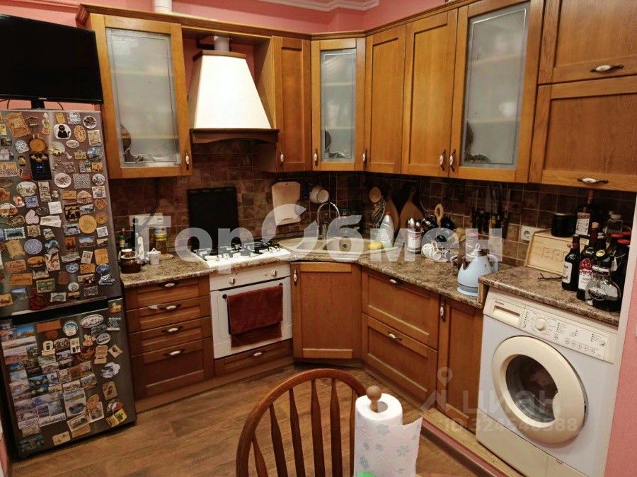 Продажа 2-комн квартиры на вторичном рынке Мариупольская улица, 4