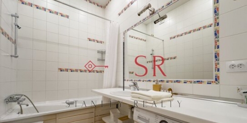 2-комн квартира Конюшенная М. ул,  д. 4/2