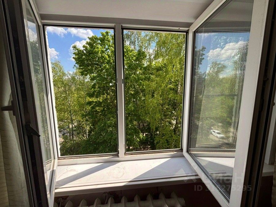 Продажа 3-комн квартиры на вторичном рынке Жуковский, Молодежная улица, 13