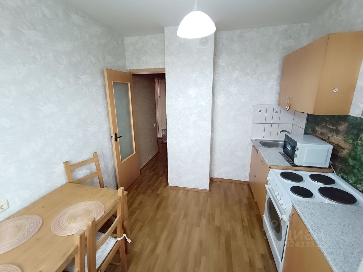 Продажа 1-комн квартиры на вторичном рынке улица Дмитриевского, 1