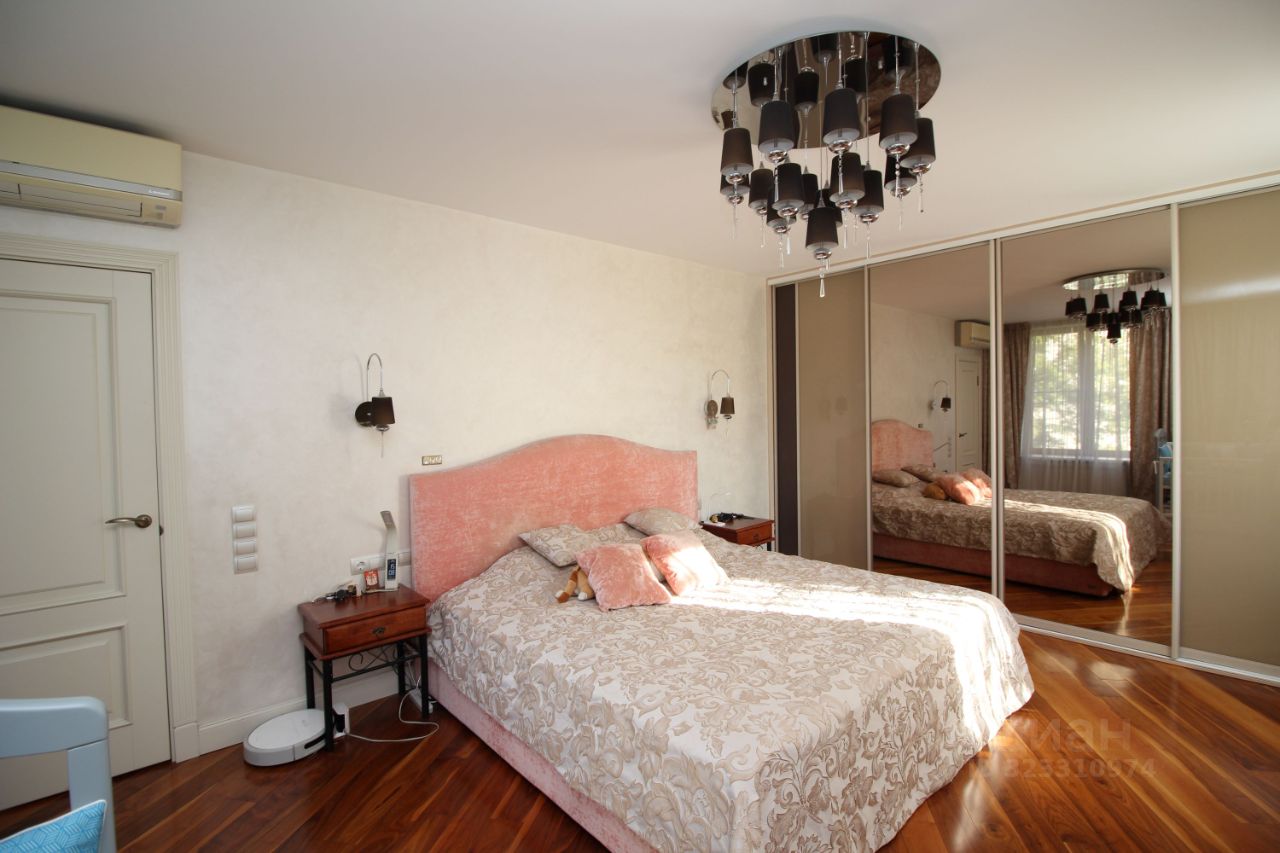 Продажа 2-комн квартиры на вторичном рынке улица Генерала Ермолова, 10/6