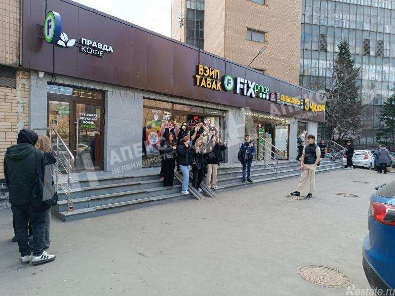 Продажа торгового помещения Введенского ул