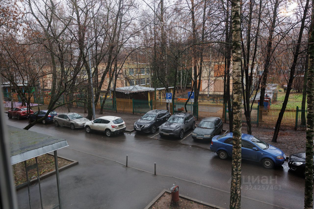 Продажа 2-комн квартиры на вторичном рынке Ореховый бульвар, 5