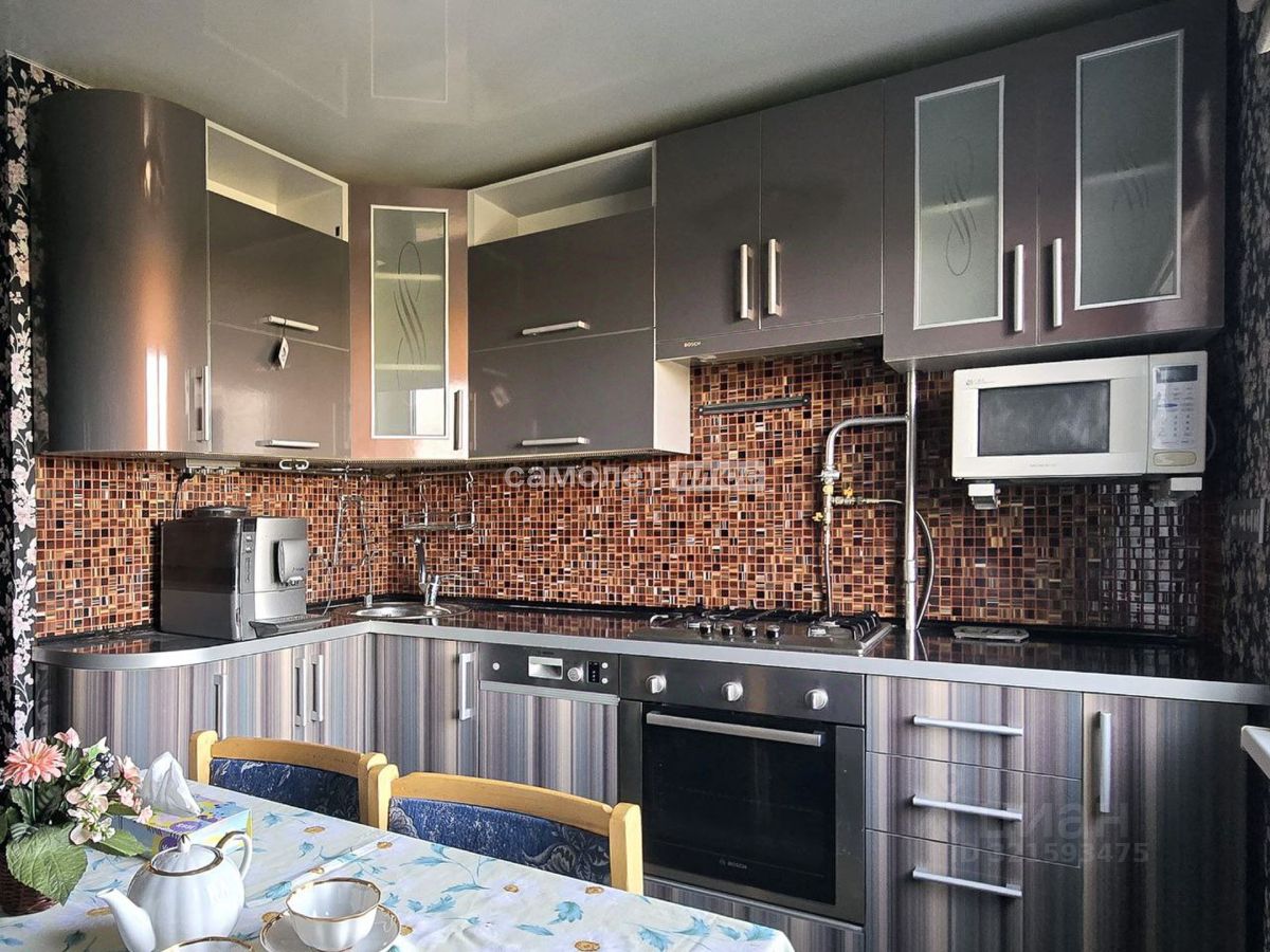 Продажа 2-комн квартиры на вторичном рынке Электросталь, Западная улица, 10а