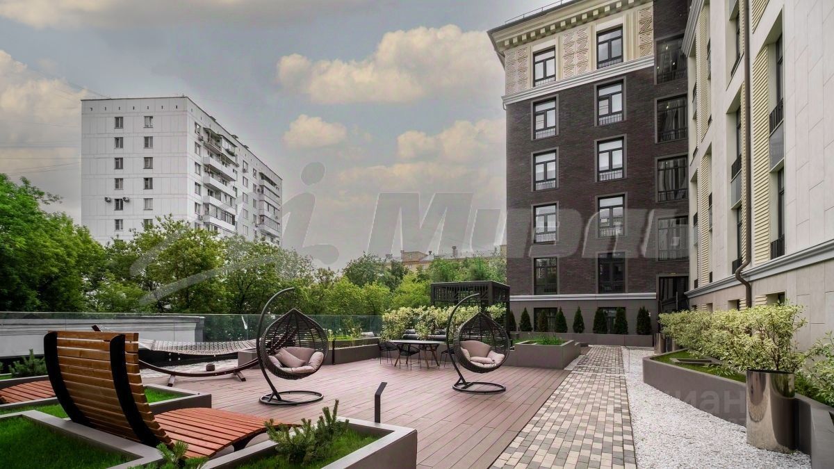 Продажа 2-комн квартиры на вторичном рынке Большой Тишинский переулок, 38