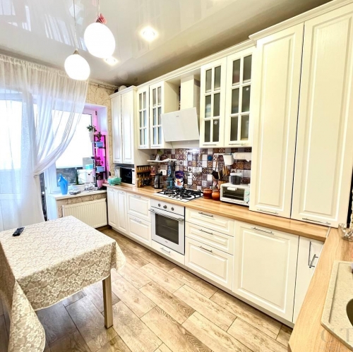 1-комн квартира Коммунар, Славянская улица, д.11