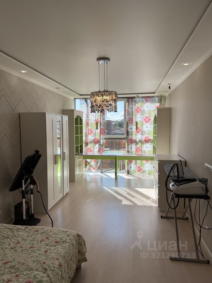 Продажа 3-комн квартиры на вторичном рынке Киевская улица, 6к2