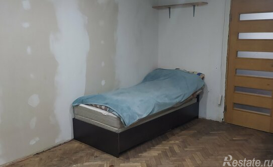 Продажа 2-комн квартиры на вторичном рынке 15-я линия,  д. 34