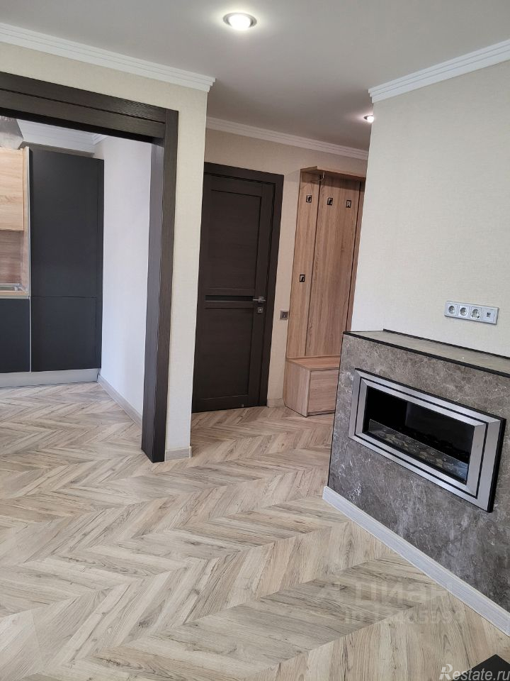 Продажа 2-комн квартиры на вторичном рынке Фортунатовская улица,  д. 17