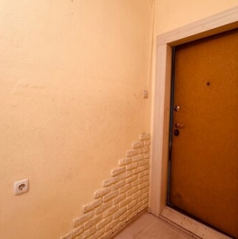 Продажа 2-комн квартиры на вторичном рынке Изюмская улица,  д. 22