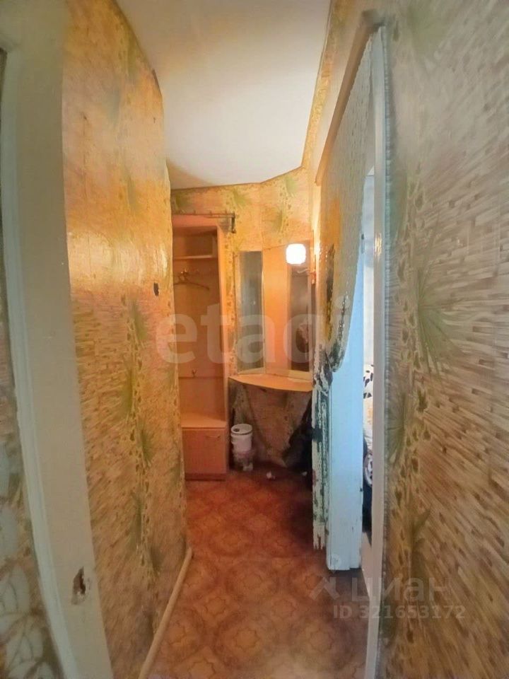 Продажа 2-комн квартиры на вторичном рынке с. Старая Ладога, проспект Волховский, 6