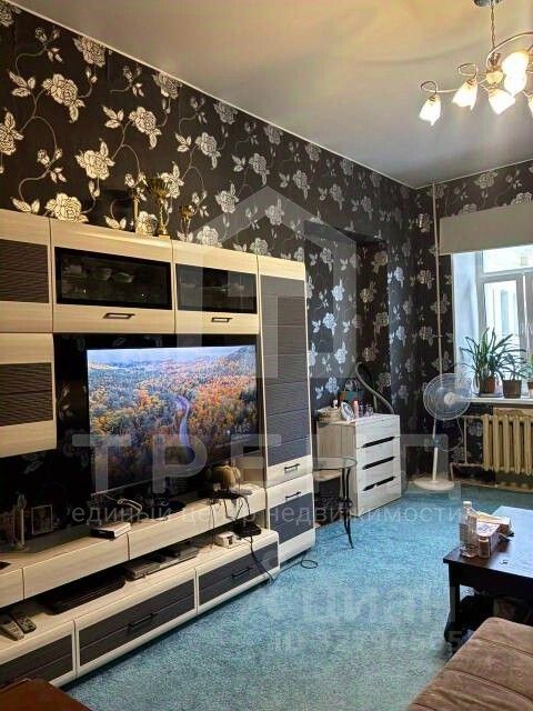 Продажа 2-комн квартиры на вторичном рынке улица Достоевского, 38