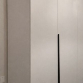 Продажа 3-комн квартиры на вторичном рынке Микрорайон Кутузовский, улица Чистяковой