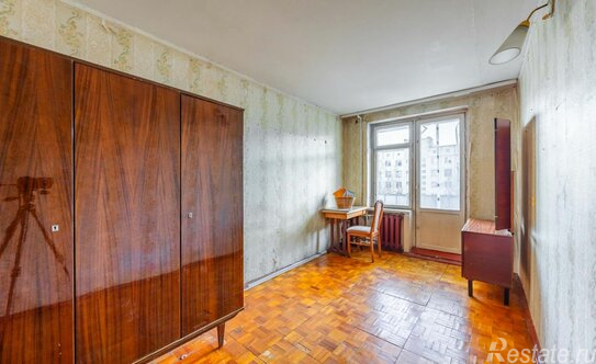 Продажа 3-комн квартиры на вторичном рынке улица Шотмана,  д. 9 к1