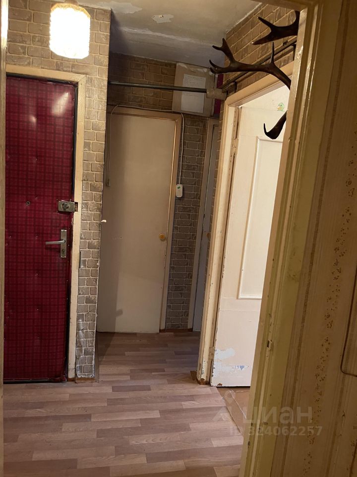 Продажа 3-комн квартиры на вторичном рынке пос. Шушары, Славянка тер., шоссе Колпинское, 8