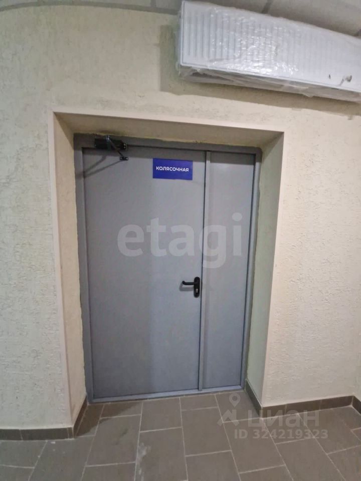 Аренда 1-комн квартиры на вторичном рынке ДЗФС мкр,  д. 15А