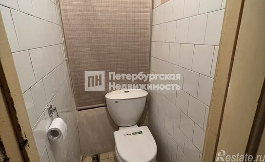 Продажа 2-комн квартиры на вторичном рынке улица Решетникова,  д. 9