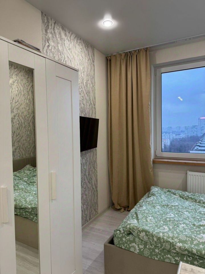 Аренда 1-комн квартиры на вторичном рынке улица Красная Сосна, 3А