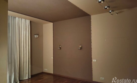 Продажа 4-комн квартиры на вторичном рынке Троицкая ул,  д. 5