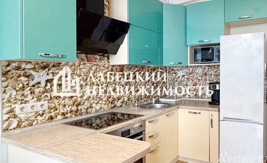 Продажа 1-комн квартиры на вторичном рынке Мурино, ул Шоссе в Лаврики,  д. 87