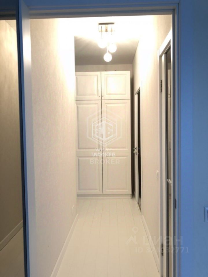 Продажа 2-комн квартиры на вторичном рынке Жуковский, улица Амет-хан Султана, 15к4