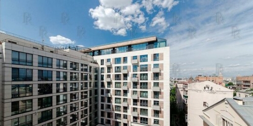 4-комн квартира Казарменный пер,  д. 3