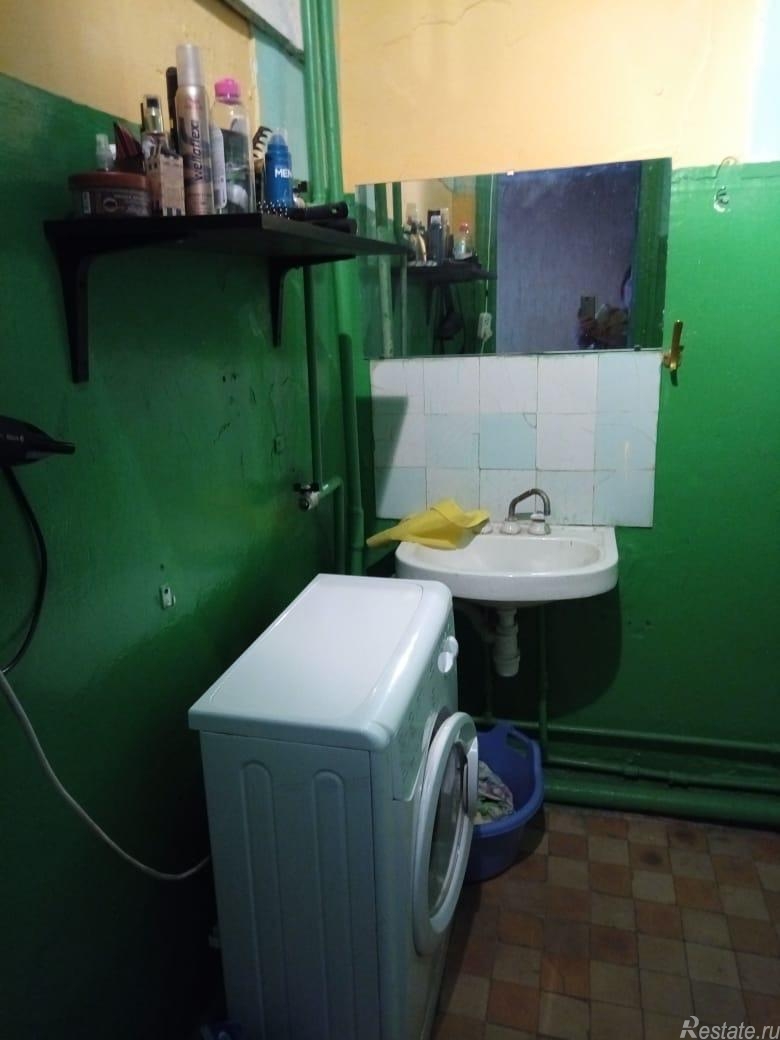 Продажа 3-комн квартиры на вторичном рынке Душинская ул ,  д. 6