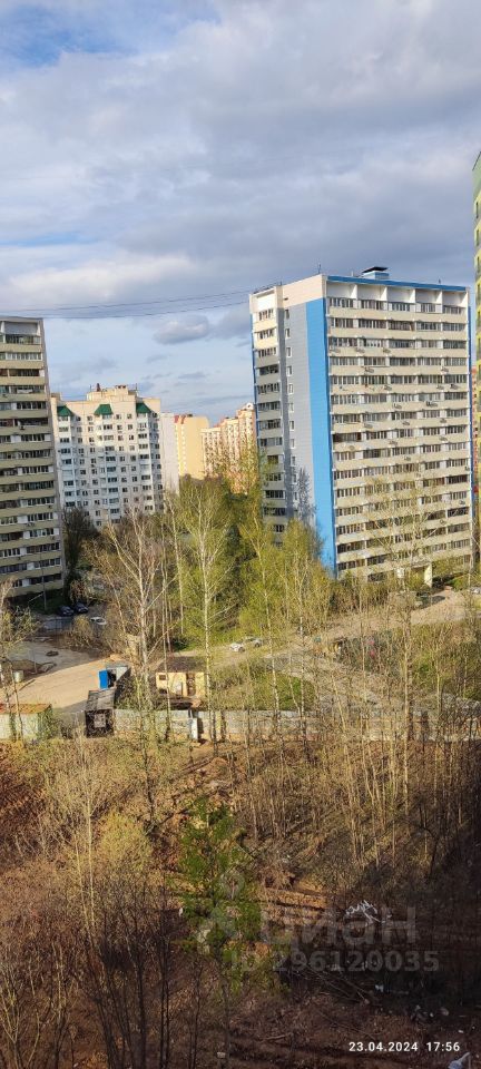 Продажа 2-комн квартиры на вторичном рынке Три Квартала ЖК, пос. Развилка,  д. к13