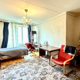 Продажа 3-комн квартиры на вторичном рынке улица Берзарина,  д. 3 к2