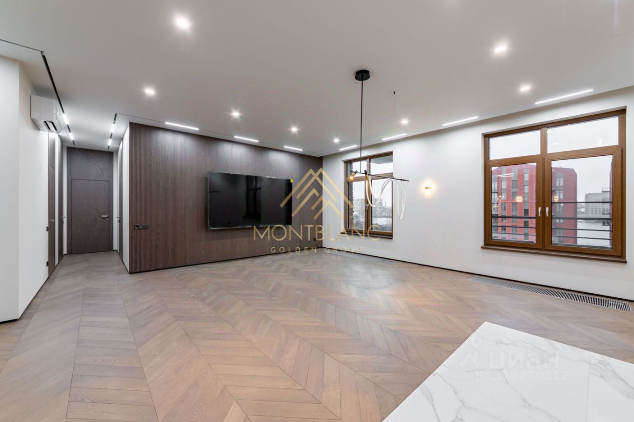 Продажа 3-комн квартиры на вторичном рынке проезд Петровская коса, 6к1