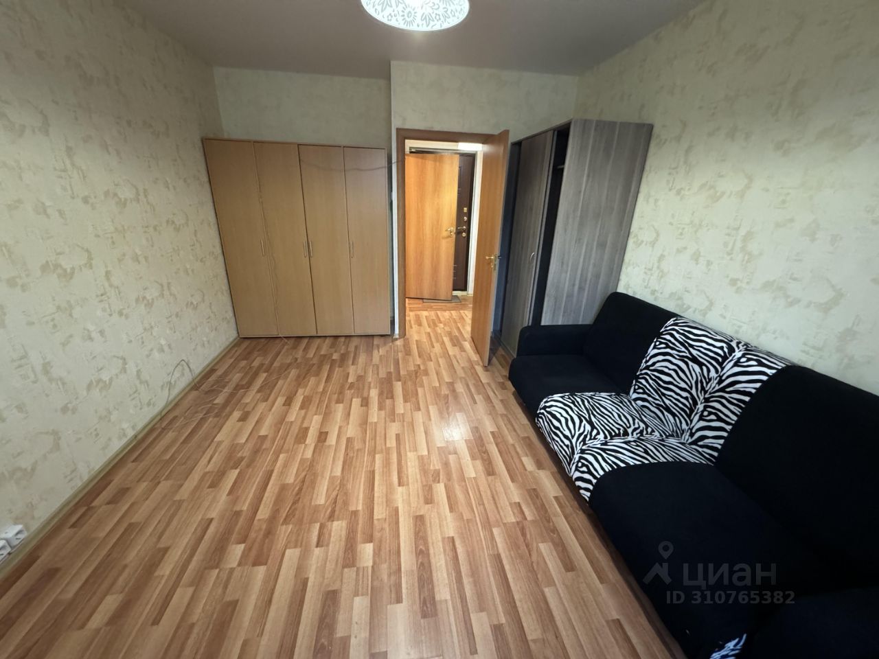 Аренда 1-комн квартиры на вторичном рынке Красная Горка мкр, улица Садовая,  д. 7к2