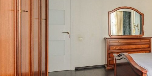 4-комн квартира улица Егорова, 25