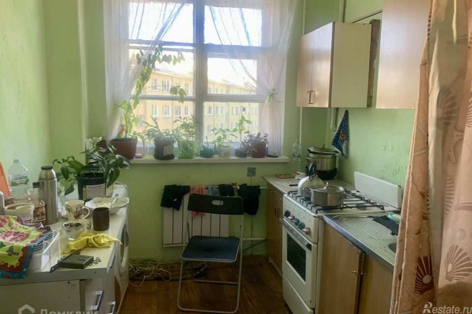 Продажа комнаты улица Седова, 76