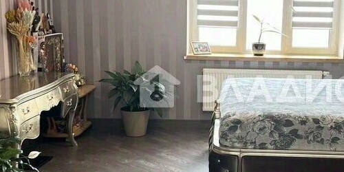 3-комн квартира улица Твардовского, 12к2