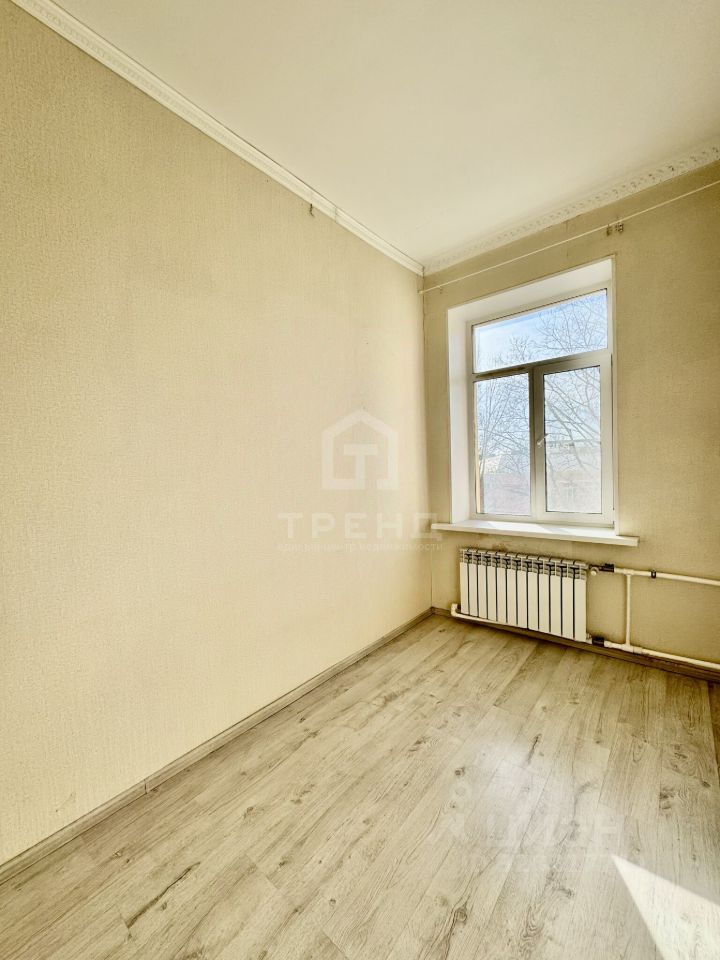 Продажа 6-комн квартиры на вторичном рынке Мгинская улица, 1/2