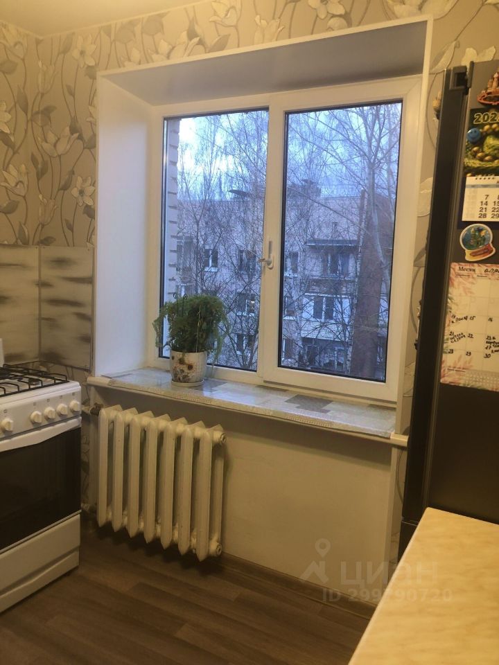 Продажа 2-комн квартиры на вторичном рынке Петергоф, Гостилицкое шоссе, 15к1