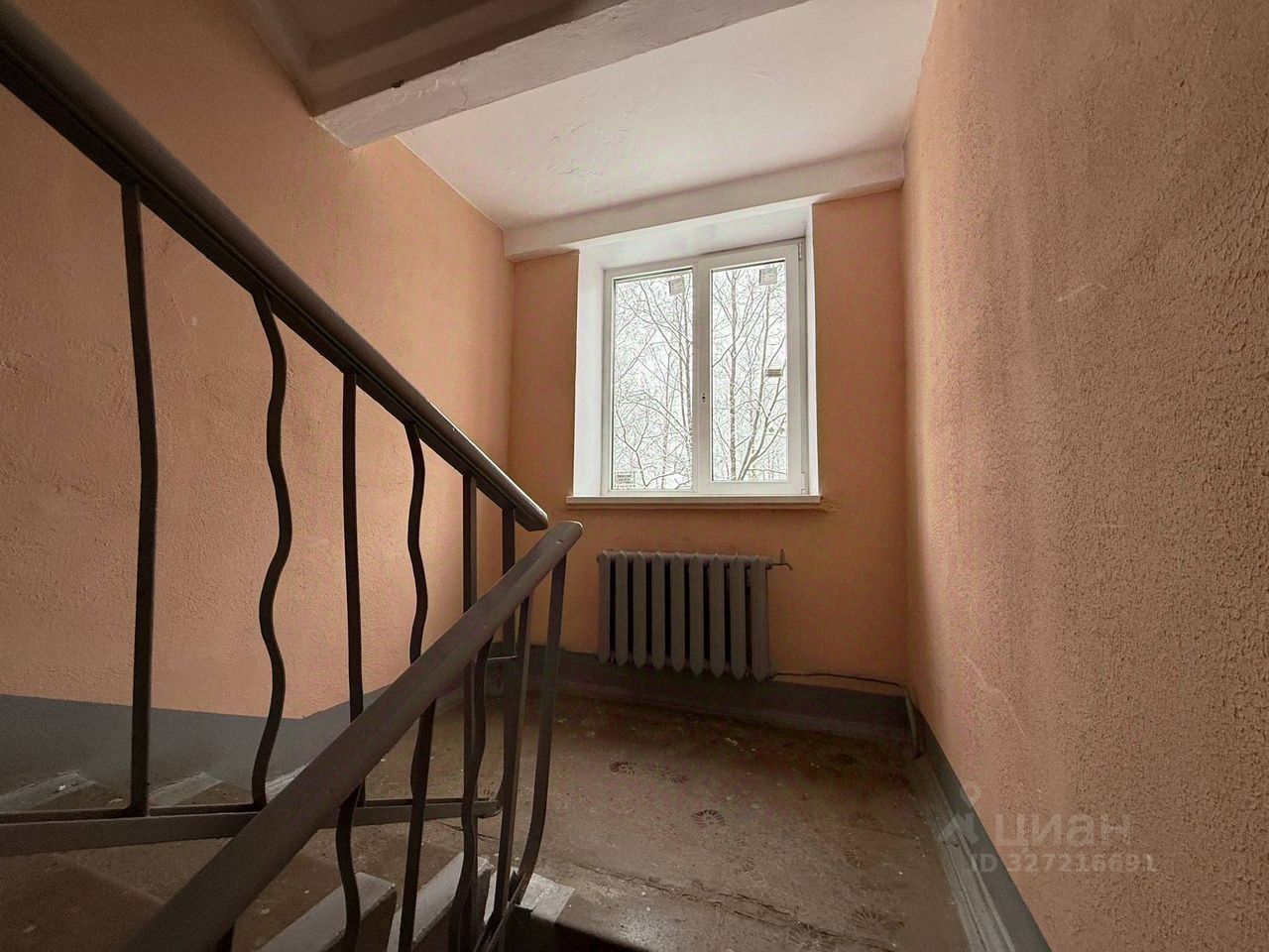 Продажа 1-комн квартиры на вторичном рынке Красное Село, улица Лермонтова, 12к1