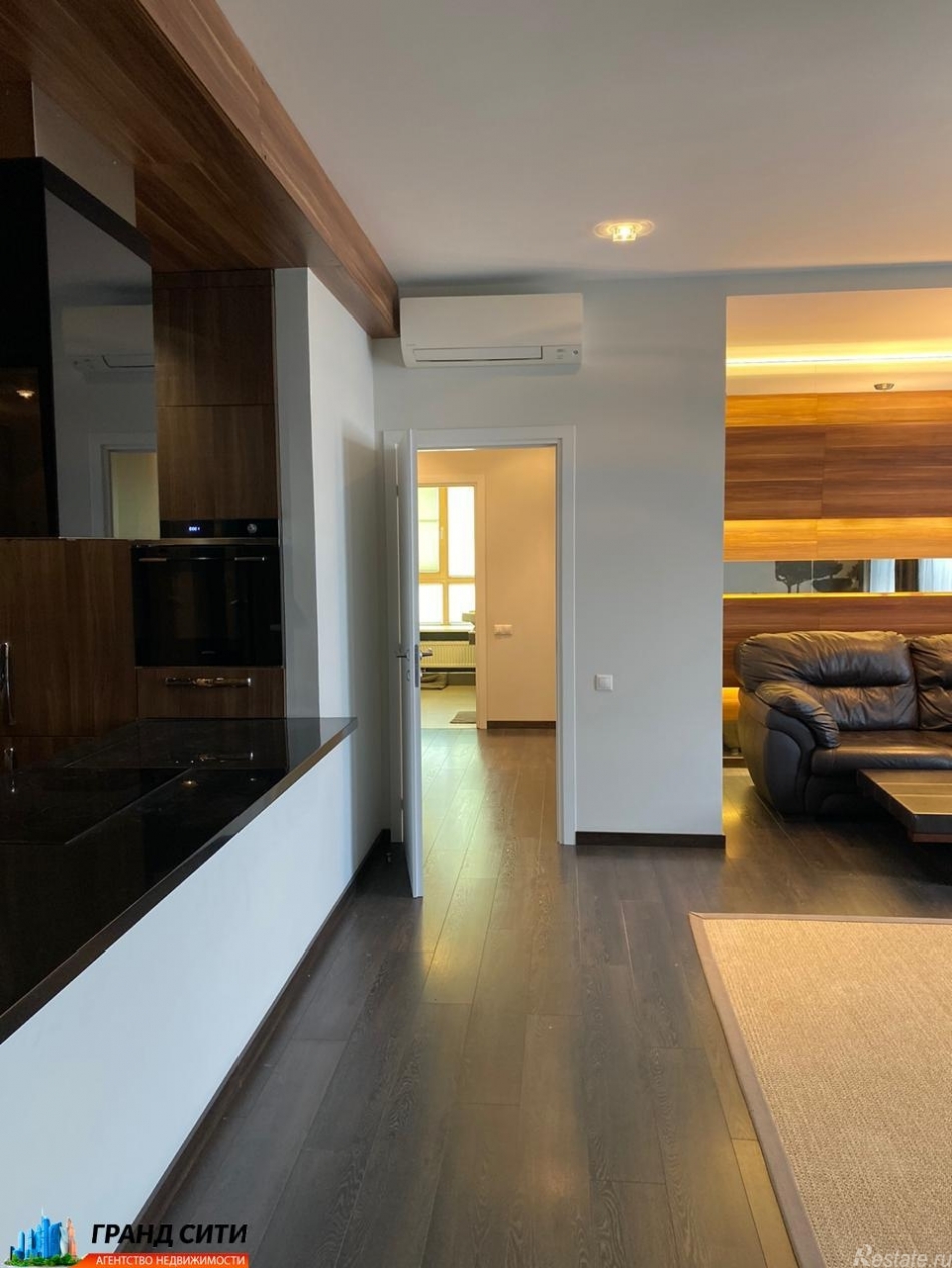 Аренда 4-комн квартиры на вторичном рынке ул. Саляма Адиля,  д. 2,  к. 1