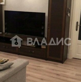 Продажа 4-комн квартиры на вторичном рынке Фрунзенская 3-я ул,  д. 20