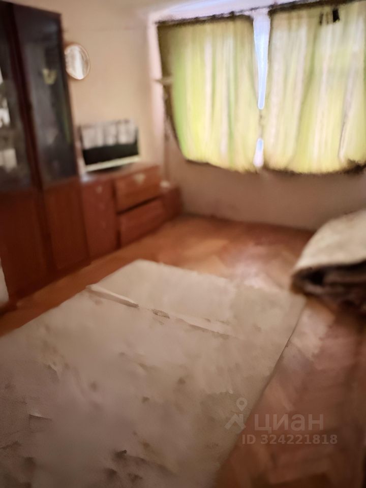 Продажа 1-комн квартиры на вторичном рынке Гвардейская улица, 6