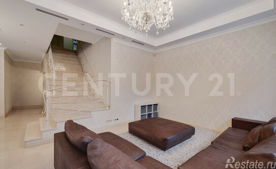 Продажа 4-комн квартиры на вторичном рынке Зачатьевский 2-й пер,  д. 11