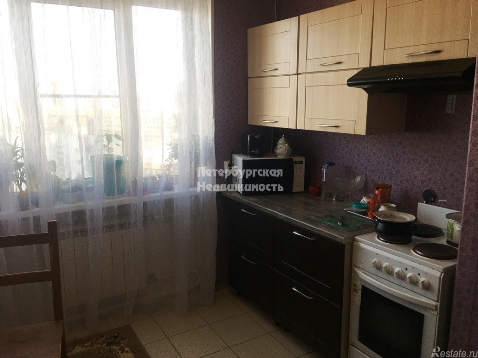 Продажа 2-комн квартиры на вторичном рынке Выборгский, Композиторов ул., д 15