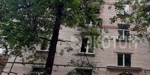 2-комн квартира улица Ленсовета, 15