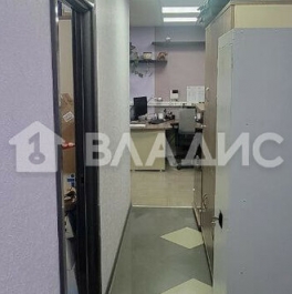 Продажа 3-комн квартиры на вторичном рынке улица Маршала Тимошенко,  д. 36