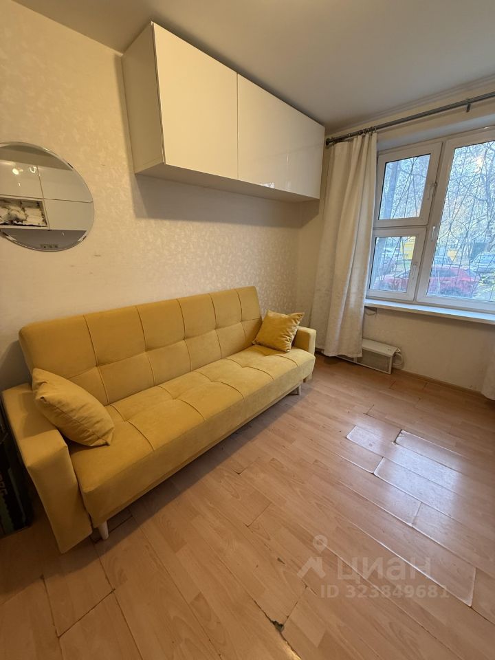 Продажа 3-комн квартиры на вторичном рынке Мичуринский проспект, 38