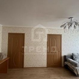 Продажа 4-комн квартиры на вторичном рынке Ветеранов пр-кт,  д. 107
