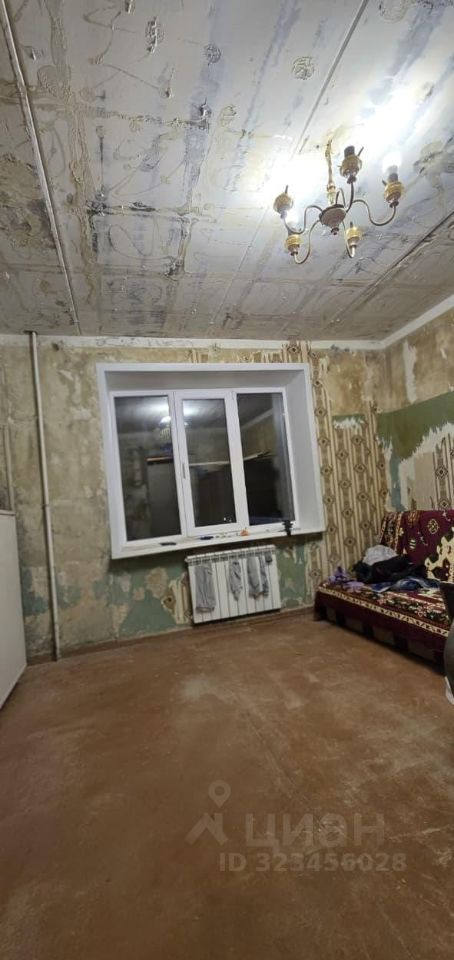 Продажа 1-комн квартиры на вторичном рынке Лопатинский мкр, улица Комсомольская,  д. 17