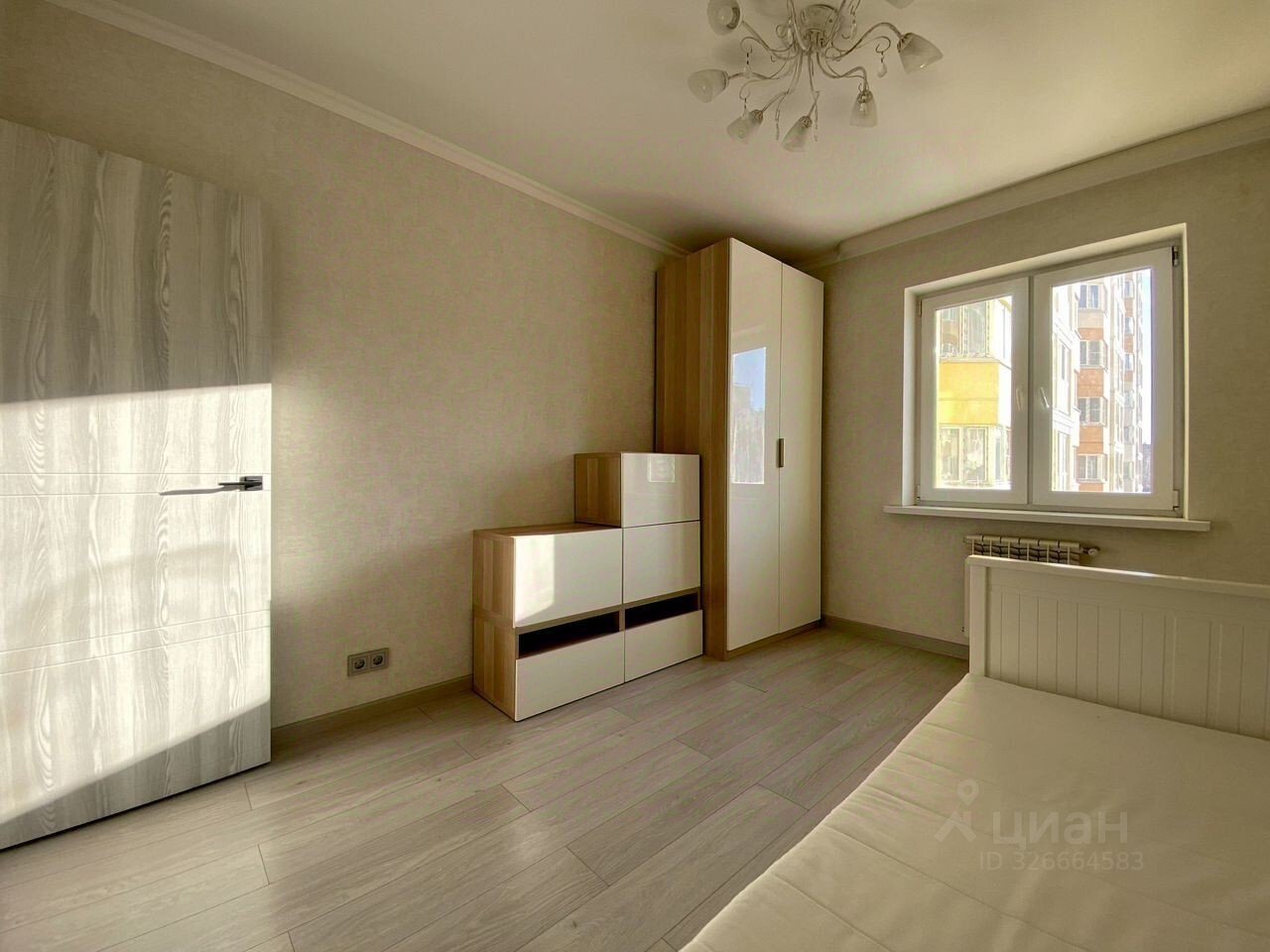 Продажа 3-комн квартиры на вторичном рынке проспект Королева, 68